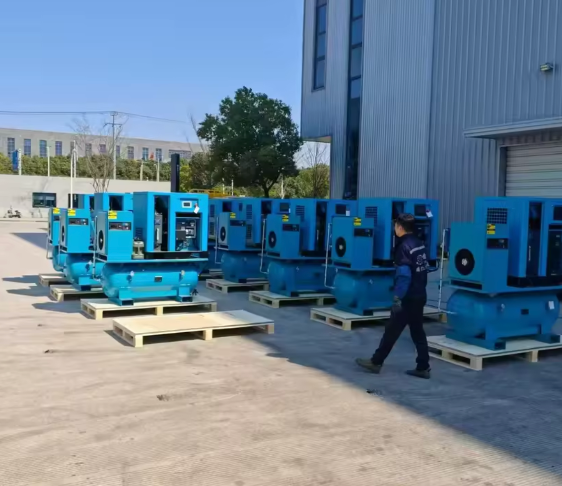 Portable Industrial 15 kW Screw Air Compressor